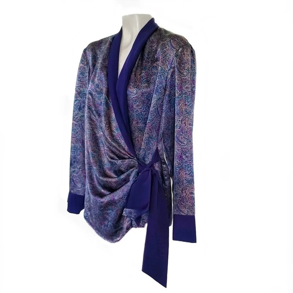 VINTAGE VICTORIA'S Secret Gold Label Satin Wrap Pajama Top Indie Sleeze S - Picture 2 of 5